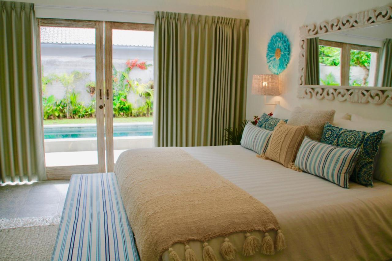 Sunyi Villas Kuta  Buitenkant foto