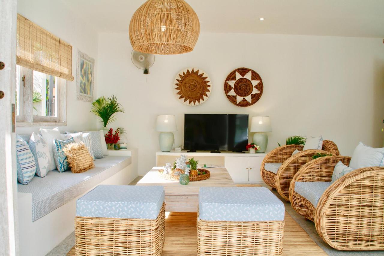 Sunyi Villas Kuta  Buitenkant foto
