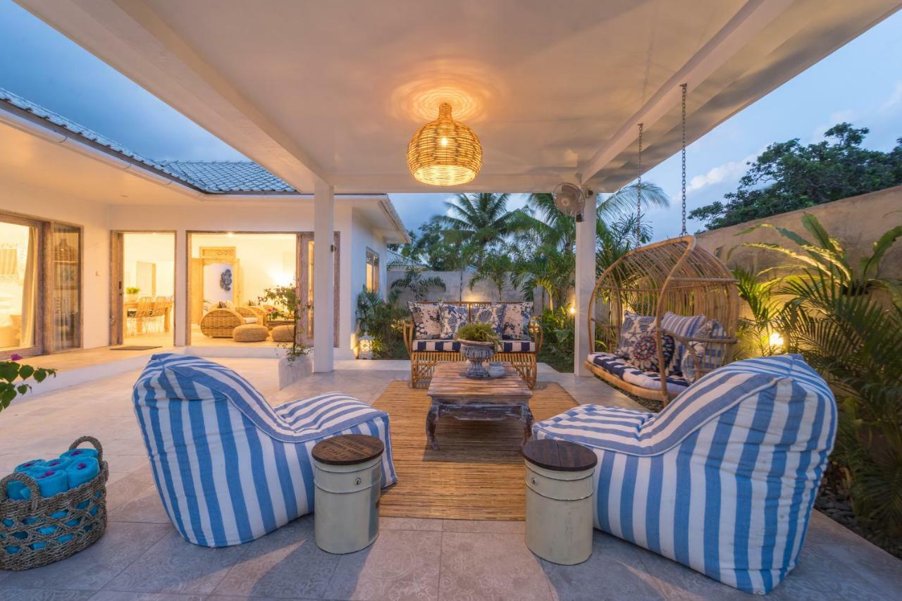 Sunyi Villas Kuta  Buitenkant foto