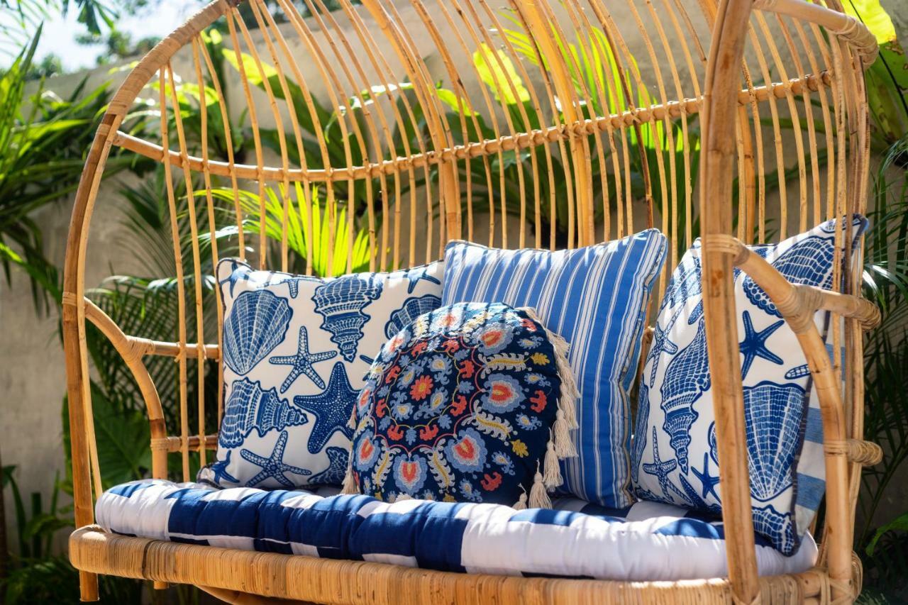 Sunyi Villas Kuta  Buitenkant foto